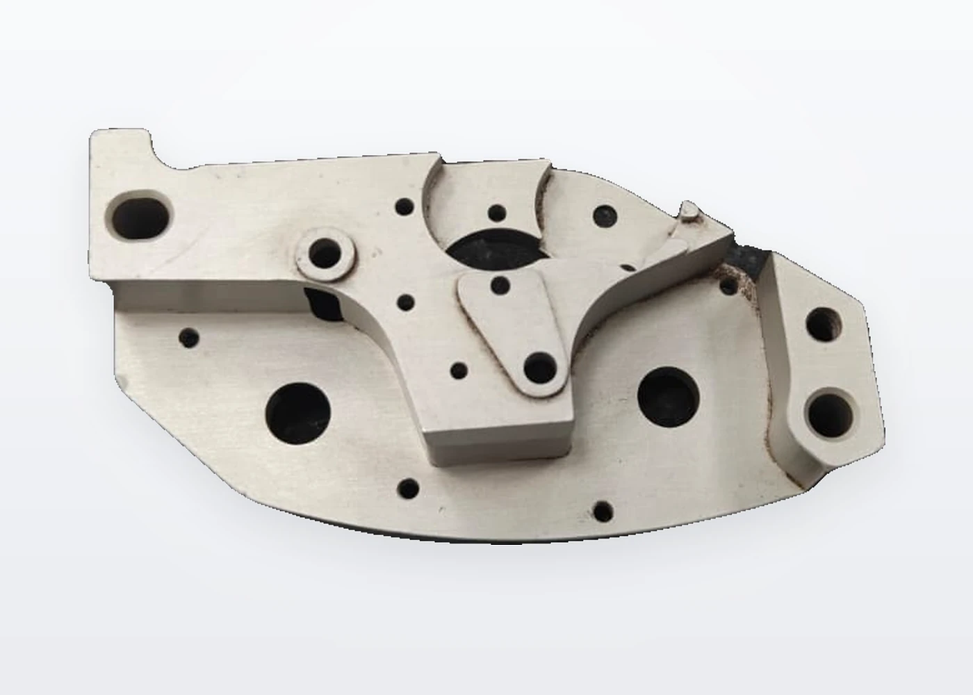 Multi-feature structural housing plate